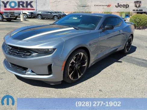 Used 2020 Chevrolet Camaro LT image 1