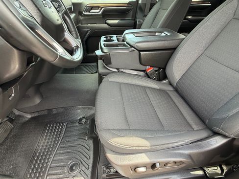 Used 2024 Chevrolet Silverado 1500 RST AWD/4WD image 13