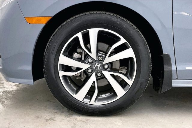 Certified 2024 Honda Odyssey Touring image 10