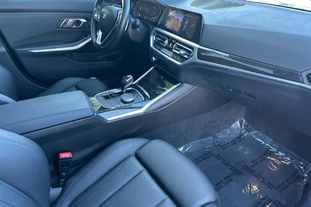 Used 2019 BMW 330i Sedan w/ Convenience Package RWD image 15