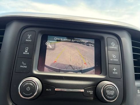 Used 2022 RAM 1500 Big Horn AWD/4WD image 19
