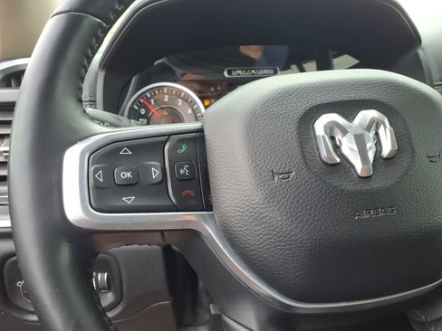 Used 2020 RAM 1500 Laramie AWD/4WD image 25