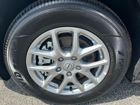 Used 2026 Chrysler Pacifica Select FWD image 49