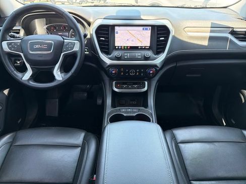 Used 2023 GMC Acadia SLT FWD image 9