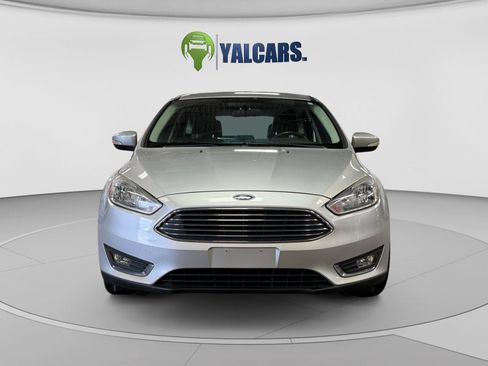 Used 2018 Ford Focus Titanium FWD image 8