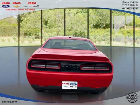 Used 2018 Dodge Challenger R/T w/ Driver Convenience Group RWD image 6