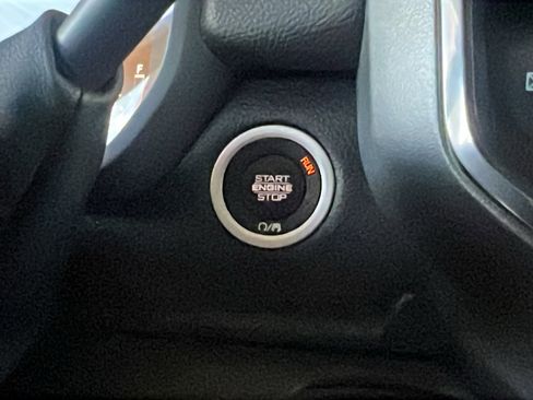 New 2025 RAM 2500 Laramie image 32