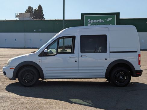 Used 2013 Ford Transit Connect XLT image 4