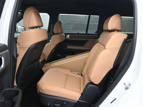 New 2026 Hyundai Santa Fe Calligraphy image 15