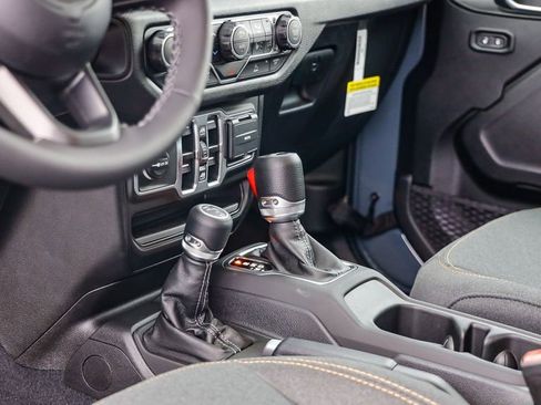 New 2025 Jeep Wrangler Sport S image 21