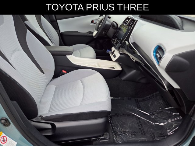 Used 2016 Toyota Prius Three FWD image 10