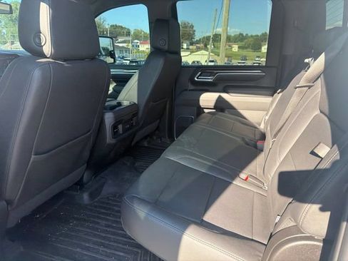 Used 2025 Chevrolet Silverado 2500 LT w/ Z71 Chrome Sport Edition AWD/4WD image 37
