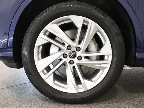 Certified 2022 Audi Q7 3.0T Premium Plus image 5