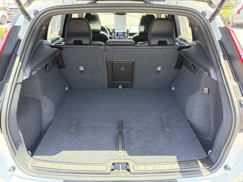 Certified 2023 Volvo XC40 Recharge Ultimate AWD/4WD image 23