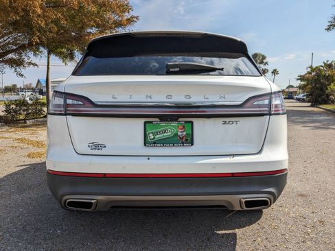 Used 2020 Lincoln Nautilus FWD w/ Equipment Group 101A image 5