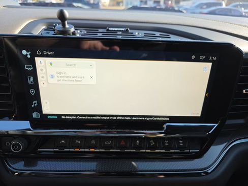 Certified 2025 Chevrolet Silverado 1500 ZR2 w/ Technology Package image 28