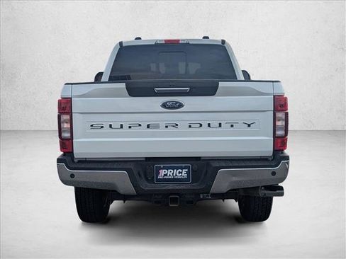 Used 2022 Ford F250 Lariat w/ Chrome Package image 6