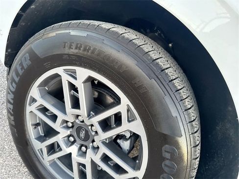 Certified 2025 Ford Expedition Max Active image 39