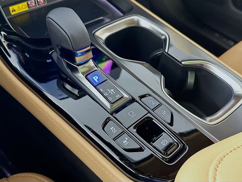 Used 2025 Lexus NX 350 AWD w/ Accessory Package (2T) image 16