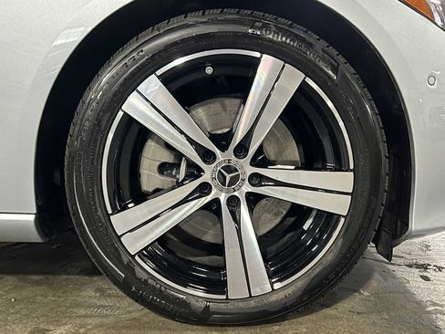 Certified 2025 Mercedes-Benz C 300 4MATIC Sedan image 9