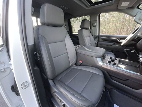 New 2026 GMC Sierra 3500 SLT image 37