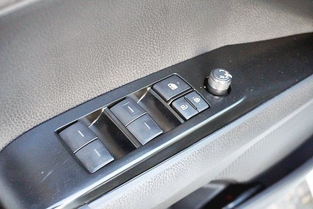 Used 2026 Toyota Camry LE FWD image 33
