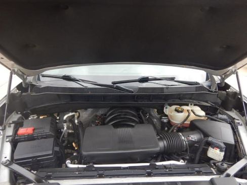 Used 2019 Chevrolet Silverado 1500 LT w/ All-Star Edition image 11