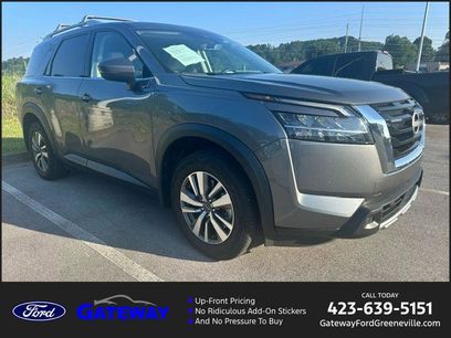 Used 2023 Nissan Pathfinder SL w/ Lighting Package (N92)