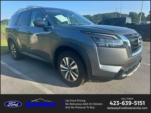 Used 2023 Nissan Pathfinder SL w/ Lighting Package (N92) AWD/4WD image 1