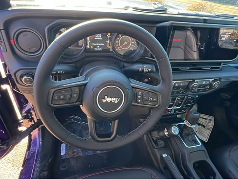 New 2026 Jeep Gladiator Rubicon image 21