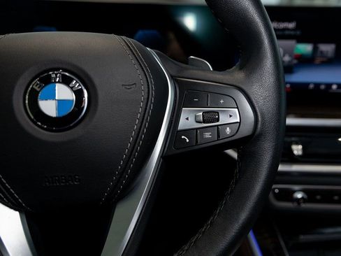 Used 2024 BMW X5 xDrive40i w/ Premium Package image 27