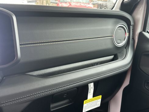 New 2026 Jeep Gladiator Sahara image 8