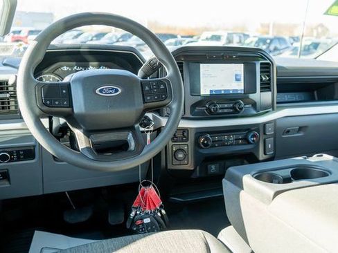 Used 2022 Ford F150 XL w/ Trailer Tow Package image 10