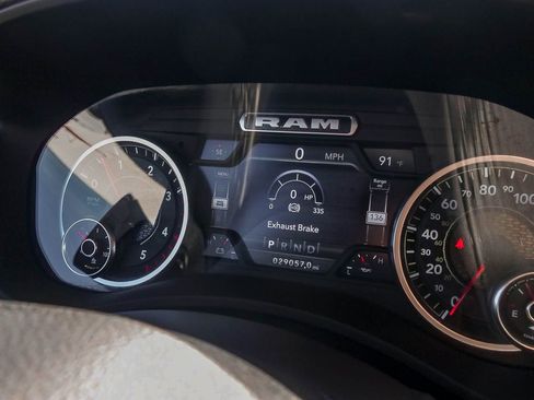 Used 2024 RAM 2500 Laramie image 21