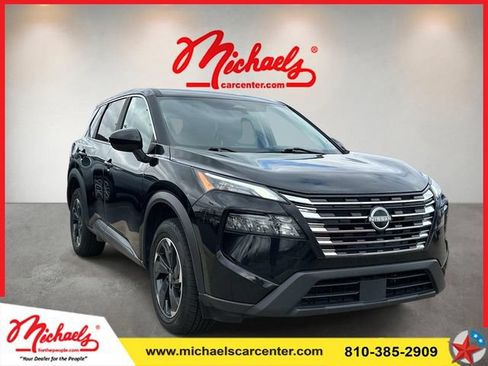 Used 2024 Nissan Rogue SV AWD/4WD image 1