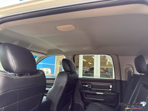 Used 2018 RAM 2500 Laramie image 12