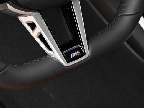 New 2026 BMW 330i Sedan w/ M Sport Package image 22