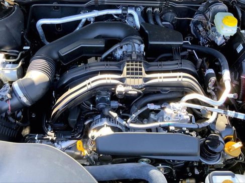 Certified 2025 Subaru Outback Touring image 30