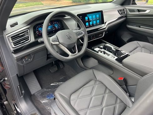 New 2026 Volkswagen Atlas Cross Sport SE AWD/4WD image 14