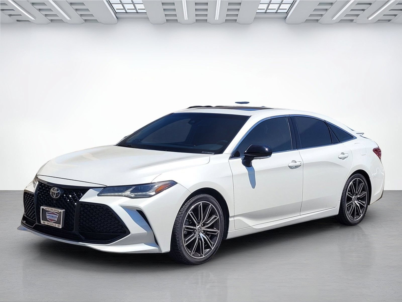 Used 2021 Toyota Avalon Touring w/ Advanced Safety Package FWD image 8