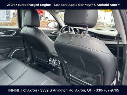 Used 2018 Alfa Romeo Giulia AWD image 28