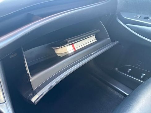 Used 2018 Toyota Highlander XLE image 40