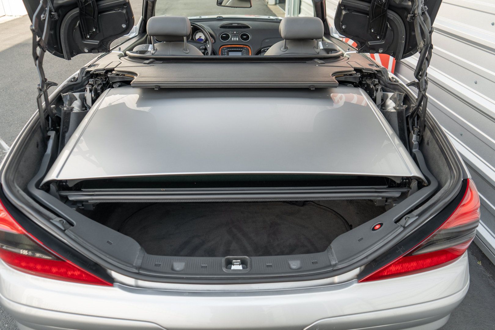 Used 2003 Mercedes-Benz SL 55 AMG image 43