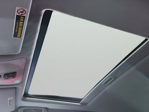 Used 2002 Mercedes-Benz E 55 AMG Sedan image 16