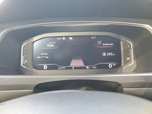 Used 2020 Volkswagen Tiguan SEL FWD image 20