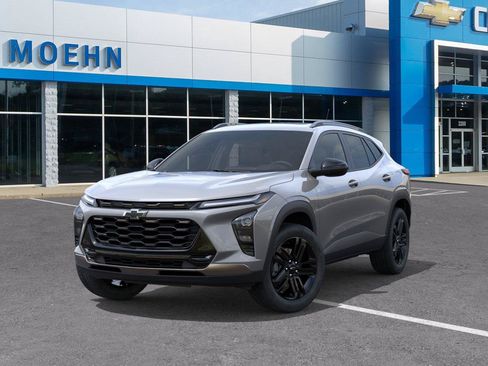 New 2026 Chevrolet Trax ACTIV w/ Sunroof Package FWD image 6
