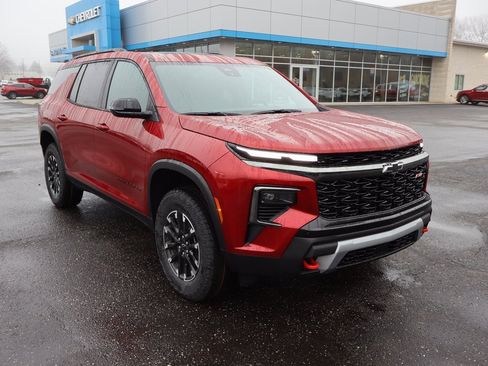 New 2026 Chevrolet Traverse Z71 image 2