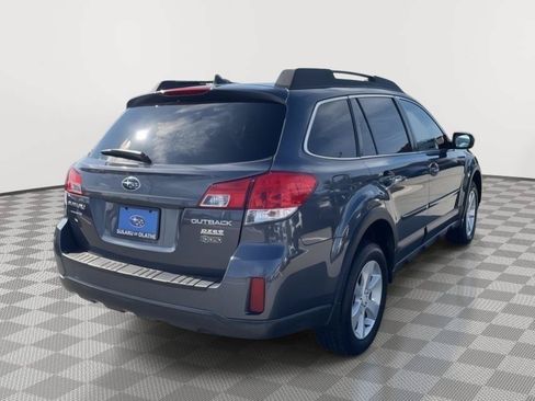 Used 2014 Subaru Outback 2.5i Premium AWD/4WD image 8