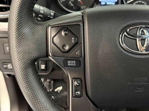Used 2022 Toyota Tacoma TRD Sport w/ Technology Package AWD/4WD image 21