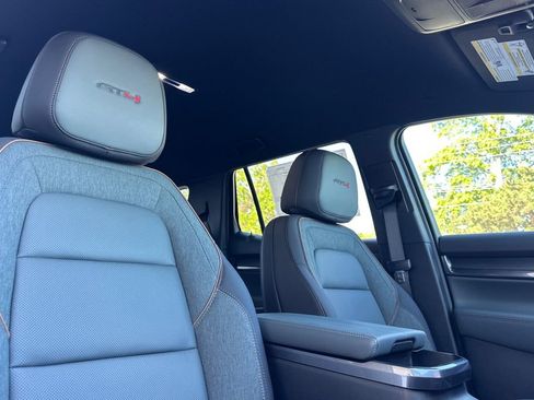 New 2026 GMC Terrain AT4 AWD/4WD image 17